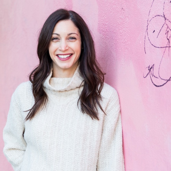 Meet your Posher, Cate - Picture 1 of 1